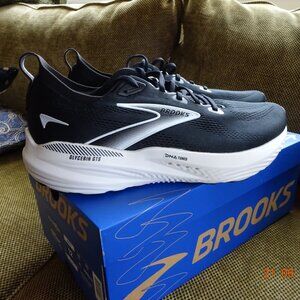 Brooks Glycerin GTS22 Men's Size 12 Medium width